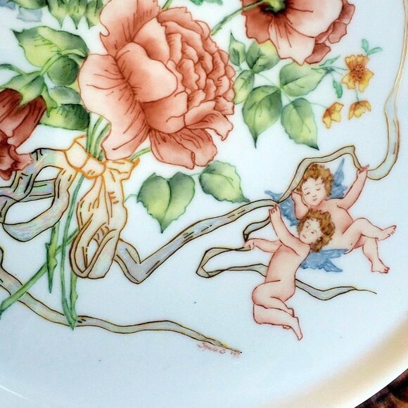 Vintage Hand Painted Porcelain Platter with Flowers and Angels 11.5 Inch Round - Picture 4 of 12